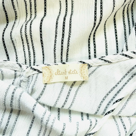 Altar’d State White & Black Striped Bell Sleeve Open Back Top Medium Women’s - Picture 10 of 12